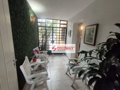 Sobrado com 5 Quartos à venda, 219m² no Jardim da Glória, São Paulo