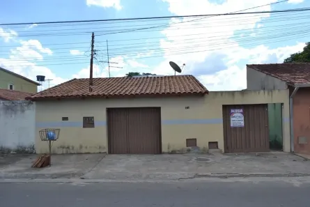 Casa com 2 Quartos para alugar, 85m² no Vila Nova Canaã, Goiânia