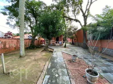 Casa com 3 Quartos à venda, 250m² no Guarujá, Porto Alegre