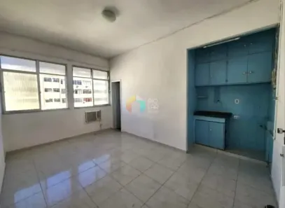 Kitnet à venda, 25m² no Centro, Rio de Janeiro