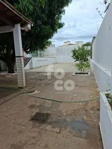 Imóvel Comercial com 8 Quartos à venda, 311m² no Osvaldo Rezende, Uberlândia