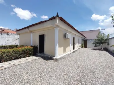 Casa com 3 Quartos à venda, 200m² no Mondubim, Fortaleza