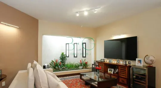 Sobrado com 4 Quartos à venda, 272m² no Vila Madalena, São Paulo