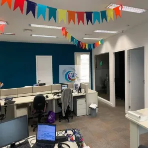 Sala Comercial para alugar, 200m² no Itaim Bibi, São Paulo