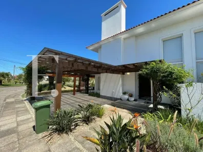Sobrado com 4 Quartos à venda, 153m² no , Xangri-Lá