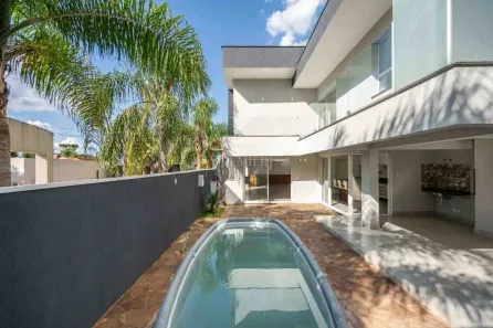 Casa com 3 Quartos à venda, 353m² no Santa Felicidade, Curitiba