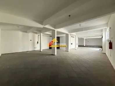 Ponto Comercial para alugar, 150m² no Centro, Divinópolis