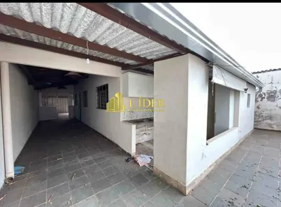 Casa com 5 Quartos à venda, 185m² no Laranjeiras, Uberlândia