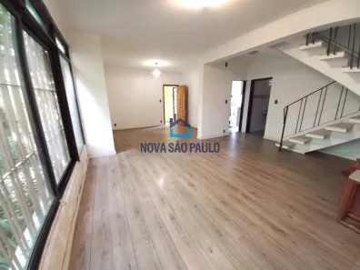 Casa com 3 Quartos à venda, 194m² no Vila Gumercindo, São Paulo