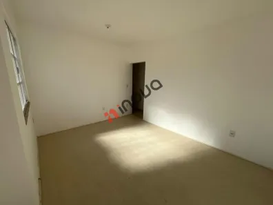 Casa com 2 Quartos para alugar, 80m² no Penha, Rio de Janeiro