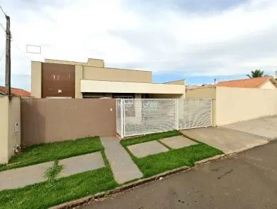 Casa com 3 Quartos à venda, 100m² no Jardim Santa Mônica, Cambé