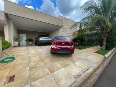 Casa com 3 Quartos à venda, 241m² no Loteamento Recanto do Lago, São José do Rio Preto