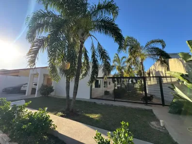 Casa de Condomínio com 4 Quartos à venda, 255m² no Setor Habitacional Jardim Botânico, Brasília