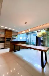 Casa com 3 Quartos à venda, 192m² no Alto Umuarama, Uberlândia