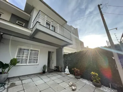 Casa com 3 Quartos à venda, 136m² no Igara, Canoas