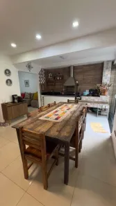 Casa com 4 Quartos para alugar, 250m² no Nossa Senhora da Vitória, Ilhéus