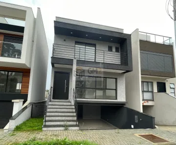 Casa com 3 Quartos à venda, 246m² no Santa Cândida, Curitiba