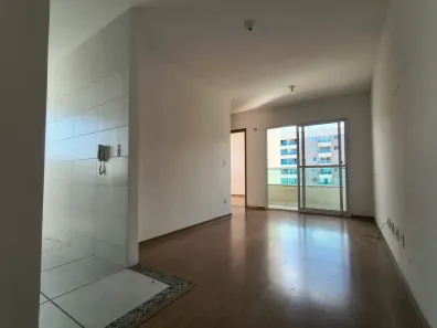 Apartamento com 2 Quartos para alugar, 45m² no Centro, Lauro de Freitas