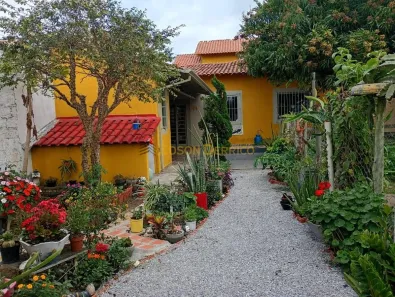 Sobrado com 2 Quartos à venda, 231m² no Feital, Pindamonhangaba
