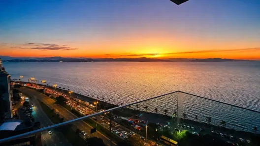Apartamento com 3 Quartos à venda, 210m² no Agronômica, Florianópolis