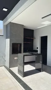 Casa de Condomínio com 3 Quartos para venda ou aluguel, 200m² no Aparecidinha, Sorocaba