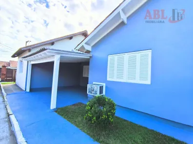 Casa de Condomínio com 2 Quartos à venda, 65m² no Novo Mundo, Gravataí