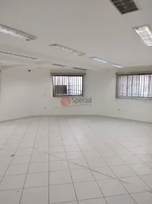Prédio Comercial para alugar, 130m² no Chácara Santo Antônio (Zona Leste), São Paulo
