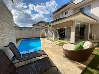 Casa de Condomínio com 4 Quartos à venda, 299m² no Loteamento Portal do Sol II, Goiânia
