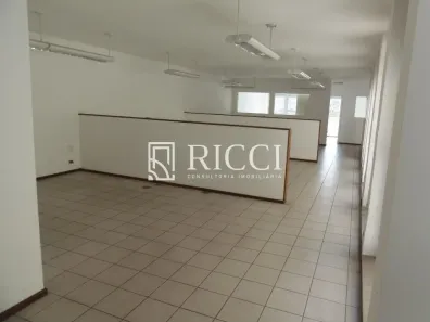 Prédio Comercial à venda, 300m² no Centro, Santos