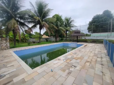 Fazenda/Sítio com 4 Quartos à venda, 294m² no Guaratiba, Rio de Janeiro