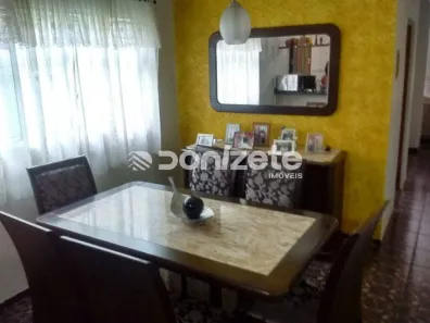 Sobrado com 3 Quartos à venda, 215m² no Parque Gerassi, Santo André