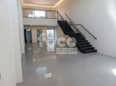 Ponto Comercial para alugar, 136m² no Santa Mônica, Uberlândia