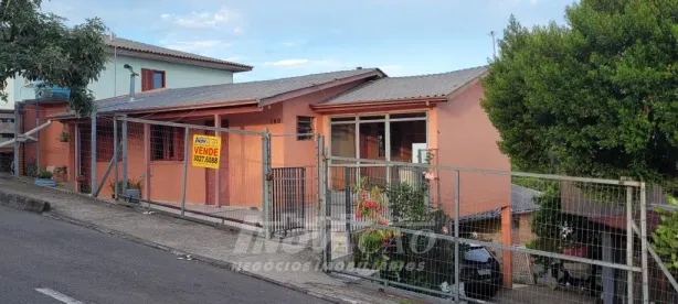 Casa com 3 Quartos à venda, 277m² no Charqueadas, Caxias do Sul