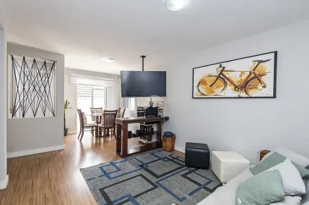 Sobrado com 3 Quartos à venda, 93m² no Santa Cândida, Curitiba