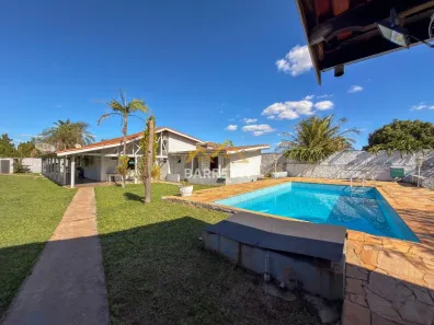 Fazenda/Sítio com 4 Quartos à venda, 348m² no Dois Córregos, Piracicaba