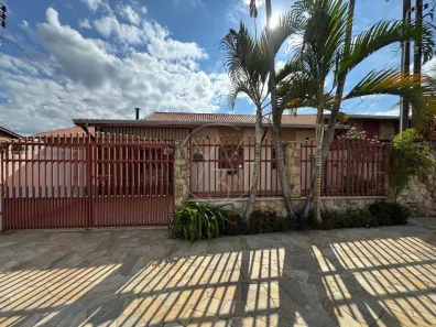 Casa com 2 Quartos à venda, 167m² no Parque Jambeiro, Campinas