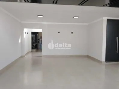 Casa com 3 Quartos à venda, 160m² no Granada, Uberlândia