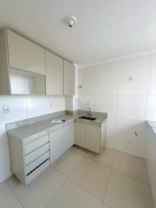 Apartamento com 2 Quartos à venda, 70m² no Centro, Pouso Alegre