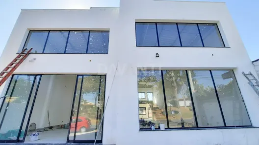 Prédio Comercial com 3 Quartos à venda, 418m² no Jardim Santo Antônio, Valinhos