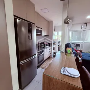 Apartamento com 3 Quartos à venda, 70m² no Vila Bosque, Maringá