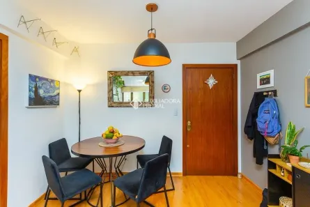 Apartamento com 2 Quartos à venda, 57m² no Chácara das Pedras, Porto Alegre