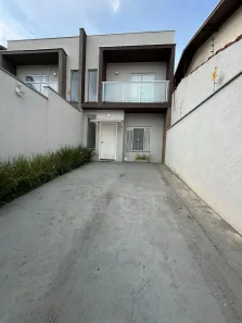 Casa com 3 Quartos à venda, 132m² no Jardim das Acácias, Poços de Caldas