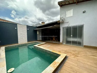 Casa com 3 Quartos à venda, 159m² no Jardim Nenê Gomes, Uberaba