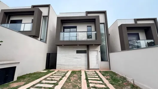 Casa com 3 Quartos à venda, 160m² no Jardim Ana Estela, Carapicuíba