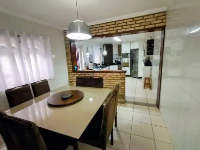 Sobrado com 3 Quartos à venda, 200m² no Vila Laís, São Paulo