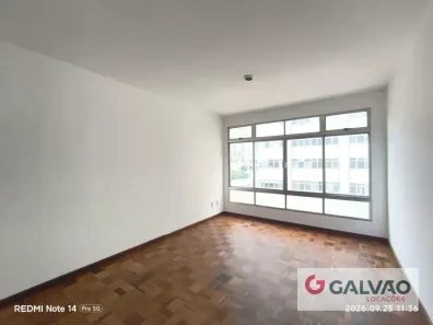 Apartamento com 3 Quartos para alugar, 108m² no Centro, Curitiba