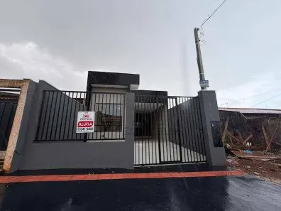 Casa com 3 Quartos para alugar, 108m² no Cafezal, Londrina