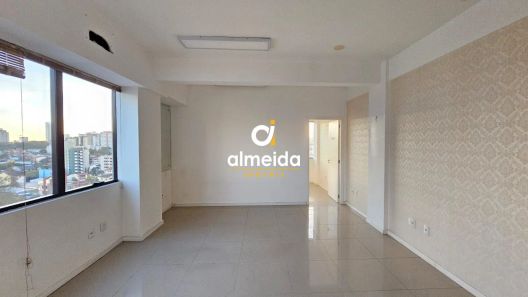 Sala Comercial à venda, 36m² no Nossa Senhora das Dores, Santa Maria