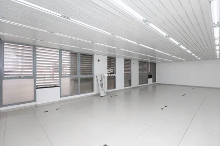 Sala Comercial à venda, 132m² no Centro, Curitiba