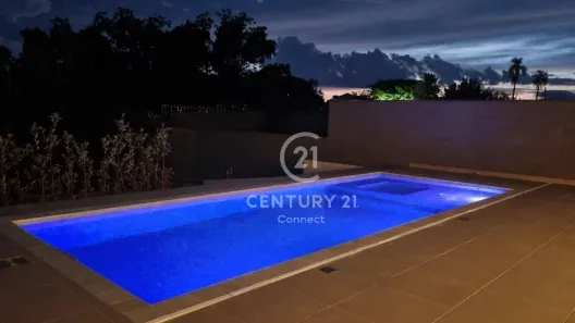 Casa de Condomínio com 4 Quartos à venda, 270m² no Jardim Primavera, Salto de Pirapora